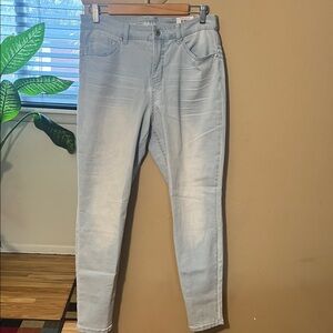 Style & Co. Women's Light Wash Skinny Jeans